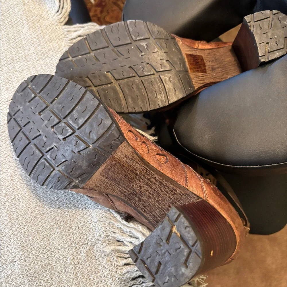 Everybody by BZ Moda Brown Leather Women's Boots - Picture 9 of 11